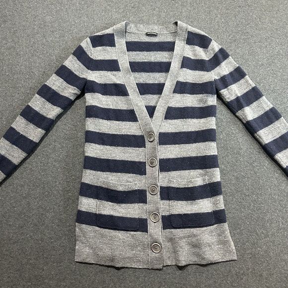 Club Monaco‎ Women's Size: XS Gray Navy Blue Striped Wool Button Down Sweater - Picture 1 of 7